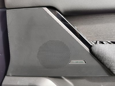 LAND ROVER RANGE ROVER VELAR 2024 thumbnail 5