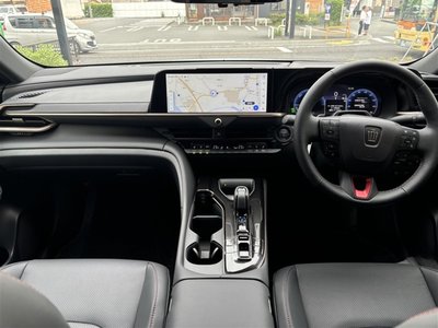 2026 Toyota CROWN SPORT thumbnail 15