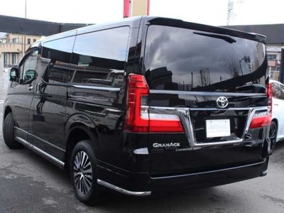 TOYOTA GRAND ACE - 5