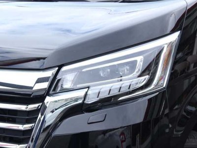 TOYOTA GRAND ACE - 3