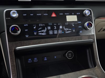 2024 Genesis GV80 — миниатюра 24