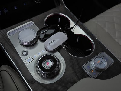 2024 Genesis GV80 — миниатюра 12