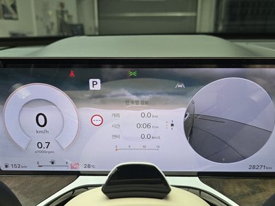 2024 Genesis GV80 — миниатюра 11