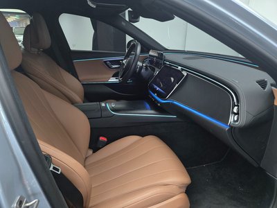 MERCEDES-BENZ E-CLASS - 10