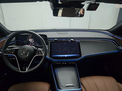 MERCEDES-BENZ E-CLASS - 7