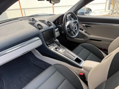 صورة مصغرة 15 لـ 2018 Porsche 718