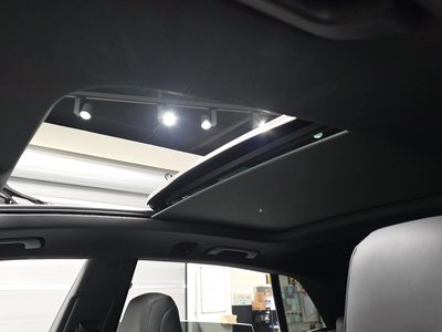 2023 AUDI Q8 — миниатюра 19