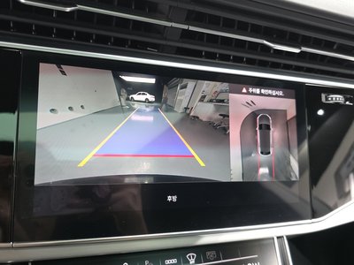 2023 AUDI Q8 — миниатюра 15