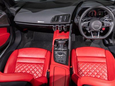 2017 AUDI R8 SPYDER 缩略图 17