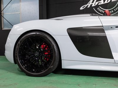 AUDI R8 SPYDER - 9