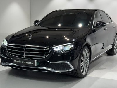 MERCEDES-BENZ E-CLASS - 1