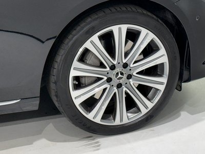 MERCEDES-BENZ E-CLASS - 6