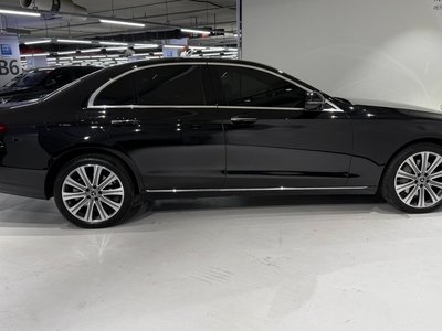 MERCEDES-BENZ E-CLASS - 9