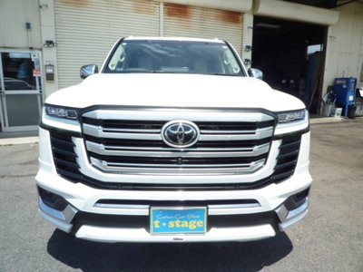 TOYOTA LAND CRUISER 300 - 3