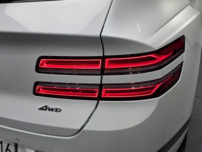 GENESIS GV80 - 10
