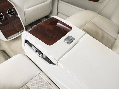 2020 ROLLS-ROYCE PHANTOM 缩略图 31