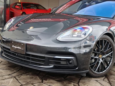 PORSCHE PANAMERA - 3