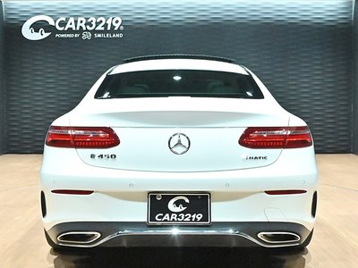 MERCEDES-BENZ E-CLASS - 4