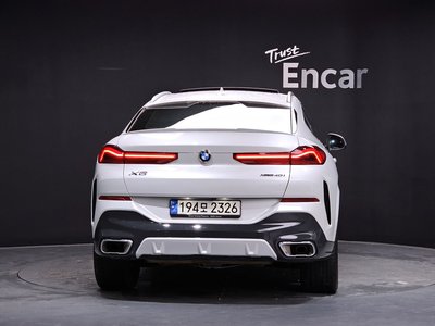2022 BMW X6 — фото 4