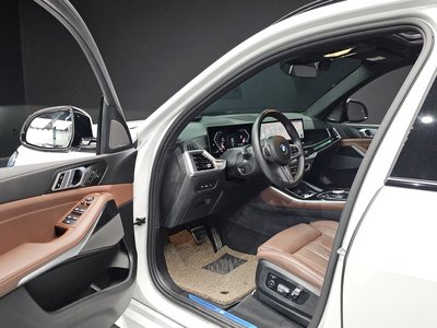2024 BMW X5 缩略图 13