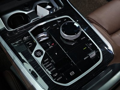 2024 BMW X5 缩略图 12