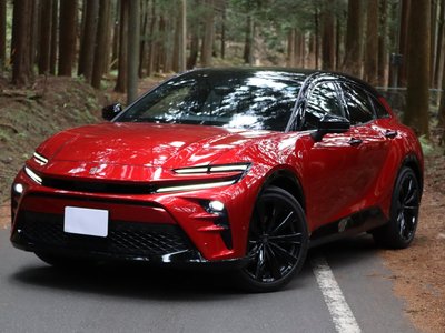 TOYOTA CROWN SPORT - 1