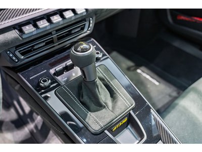 PORSCHE 911 - 7