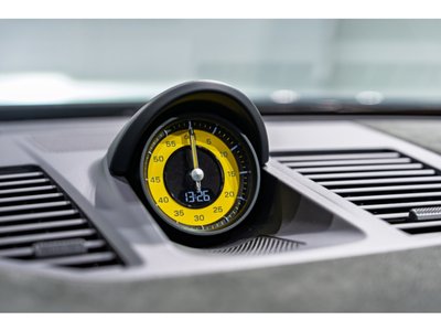 PORSCHE 911 - 9