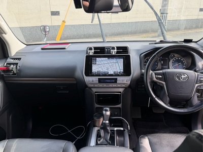 صورة 7 لـ 2018 Toyota LAND CRUISER PRADO