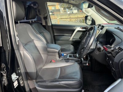 صورة 8 لـ 2018 Toyota LAND CRUISER PRADO