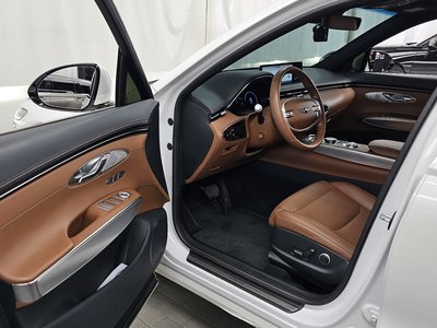 2021 Genesis GV70 — миниатюра 13