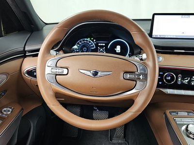 2021 Genesis GV70 — миниатюра 19