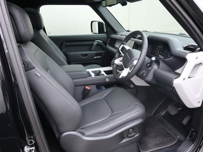 2025 LAND Rover DEFENDER — миниатюра 91