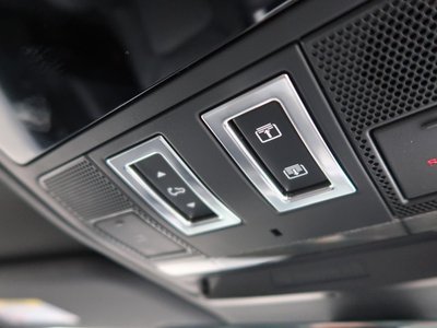 2025 LAND Rover DEFENDER — миниатюра 80