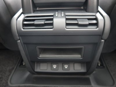 2025 LAND Rover DEFENDER — миниатюра 108