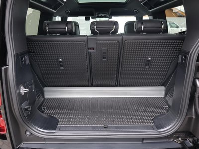 2025 LAND Rover DEFENDER — миниатюра 99