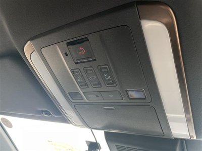 صورة 9 لـ 2023 Toyota ALPHARD