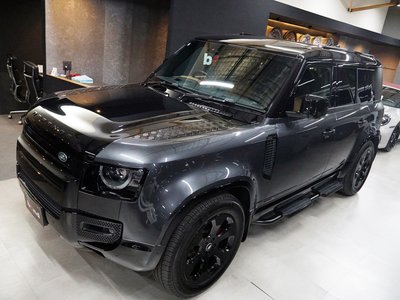 LAND ROVER DEFENDER - 6