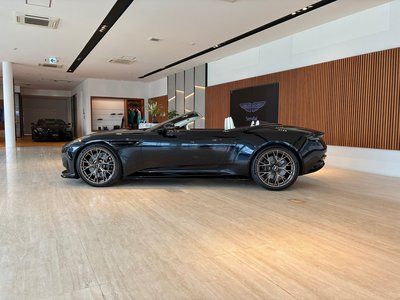 2025 Aston Martin DB12 VOLANTE 照片 9