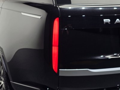2025 LAND Rover RANGE ROVER photo 10