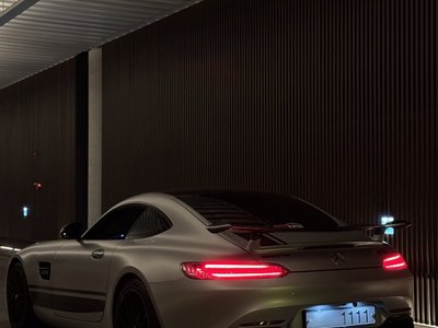 MERCEDES-BENZ GT AMG - 3