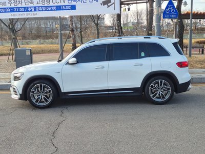 MERCEDES-BENZ GLB - 1