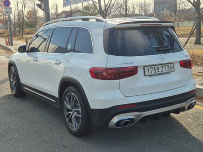 MERCEDES-BENZ GLB - 8