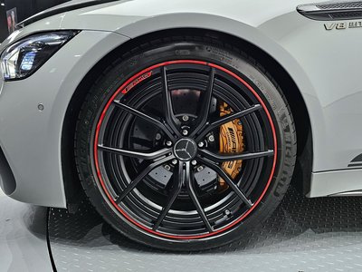 MERCEDES-BENZ GT AMG - 6