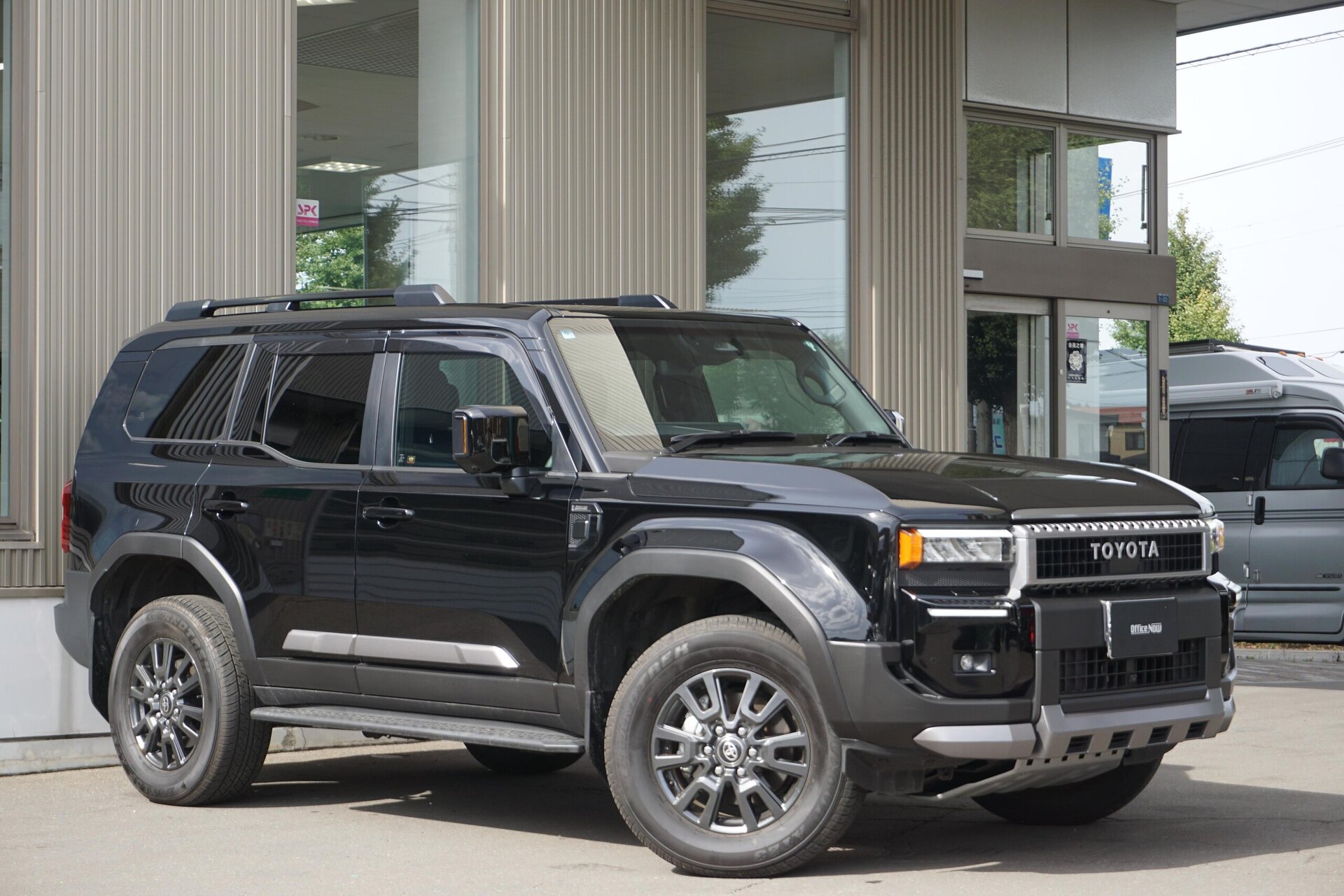 TOYOTA LAND CRUISER 250 - View 1