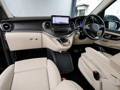 MERCEDES-BENZ V-CLASS - 8