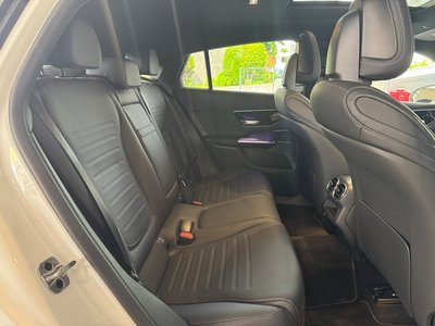 MERCEDES-BENZ GLC - 7