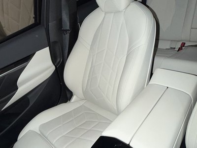 BMW 5 SERIES - 10