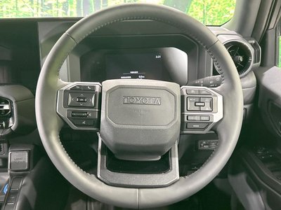 2024 Toyota LAND CRUISER 250 — миниатюра 12