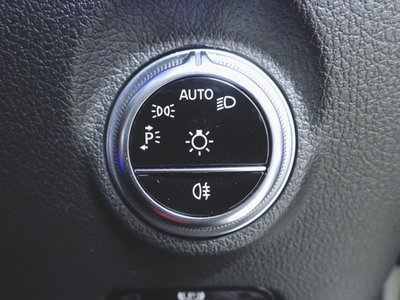 صورة مصغرة 18 لـ 2023 MERCEDES-BENZ C-CLASS